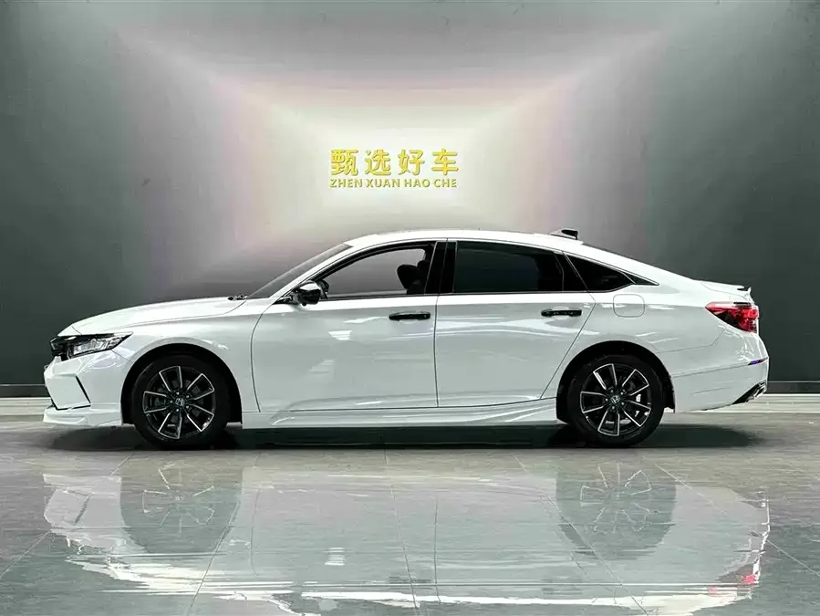 Honda Inspire Inship 2022 260TURBO Exquisite Edition 2022 — миниатюра 3