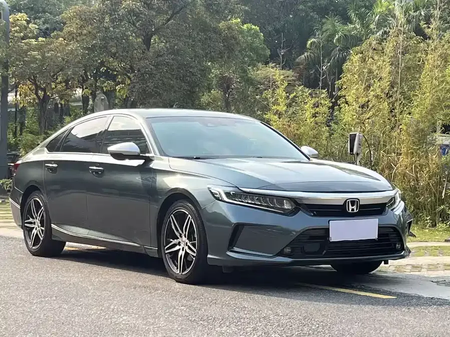Honda Inspire 2022 Insignia 260TURBO Fine Edition 2023 — миниатюра 3