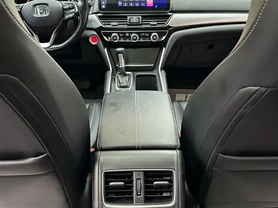 Honda Inspire Inship 2022 260TURBO Exquisite Edition 2022 — миниатюра 5