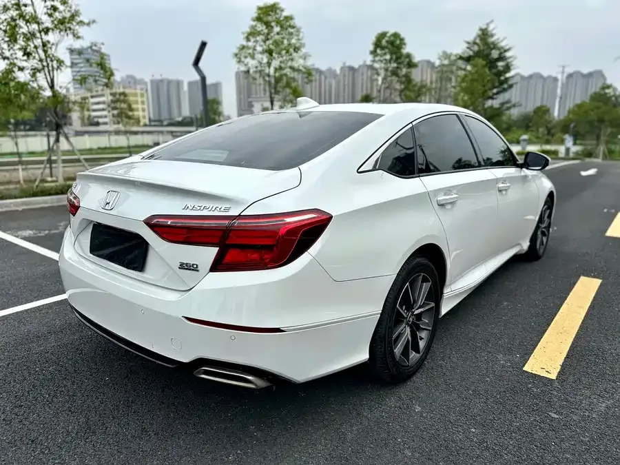 Honda Inspire Inship 2022 260TURBO Exquisite Edition 2023 — миниатюра 2