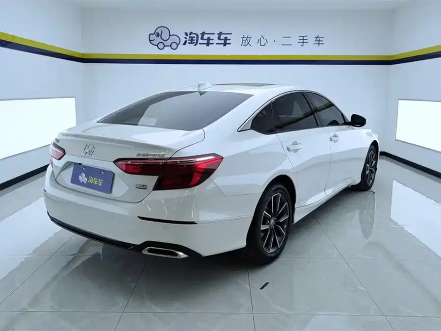 Honda Inspire Inship 2022 260TURBO Exquisite Edition 2022 — миниатюра 3