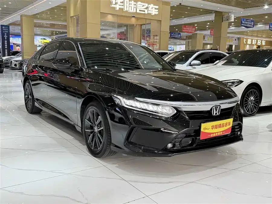 Honda Inspire Inship 2022 260TURBO Exquisite Edition 2023 — миниатюра 3