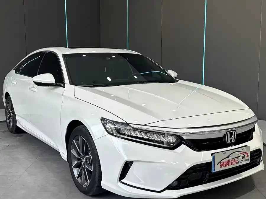 Honda Inspire Inship 2022 260TURBO Exquisite Edition 2022 — миниатюра 3