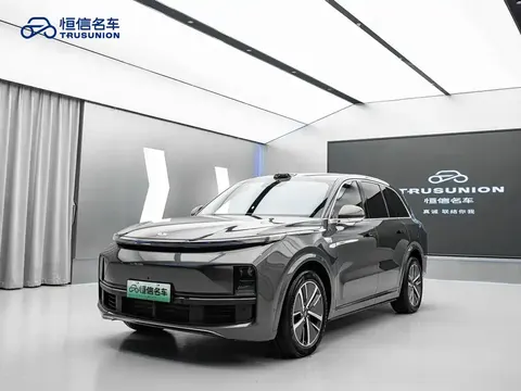 Li Xiang L8 2025 купить в Москве