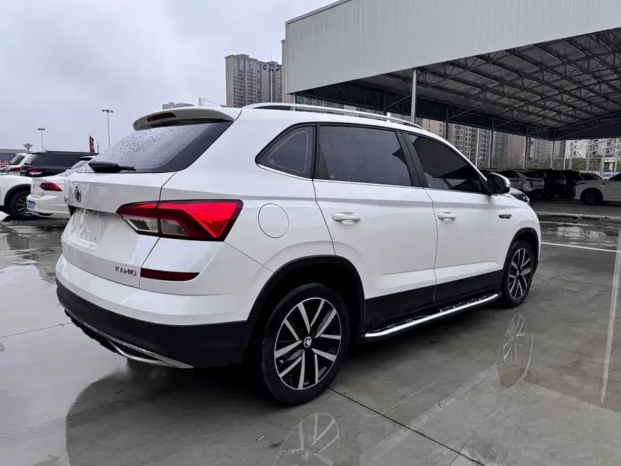 Skoda Kamiq Komic 2022 1.5L automatic comfort version 2022 — миниатюра 2