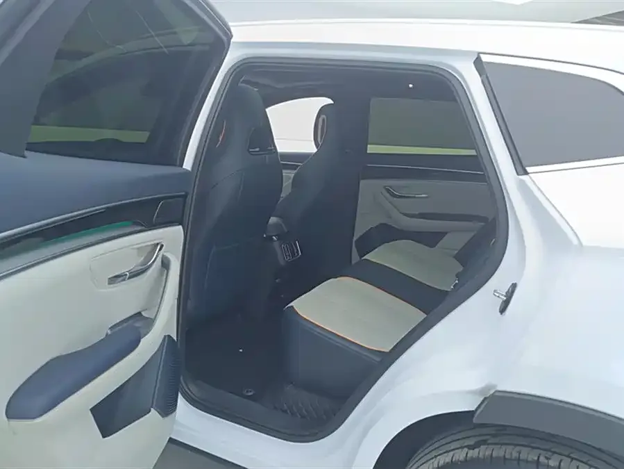 BYD Song PLUS New Energy Song PLUS New Energy 2024 Honor Edition DM-i 110km Flagship PLUS 2024 — миниатюра 5
