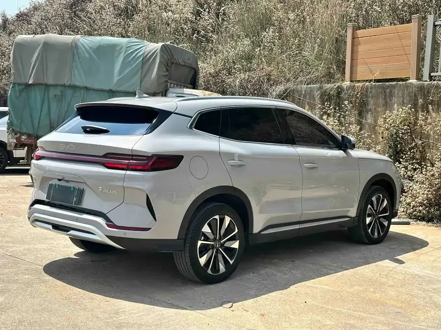 BYD Song PLUS New Energy Song PLUS New Energy 2024 Honor Edition EV 605km Flagship PLUS 2024 — миниатюра 4