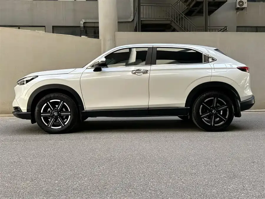 Honda Vezel Binzhi 2023 1.5L CVT Pioneer Edition 2024 — миниатюра 3
