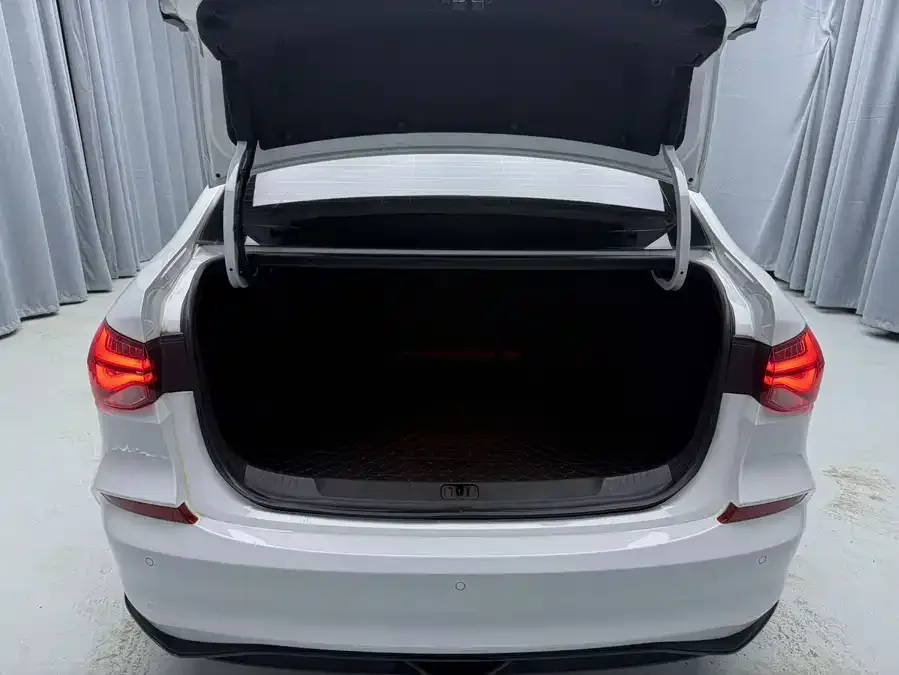 Chevrolet Monza Cruze 2023 1.5L Dual Clutch Enjoy Edition 2022 — миниатюра 4