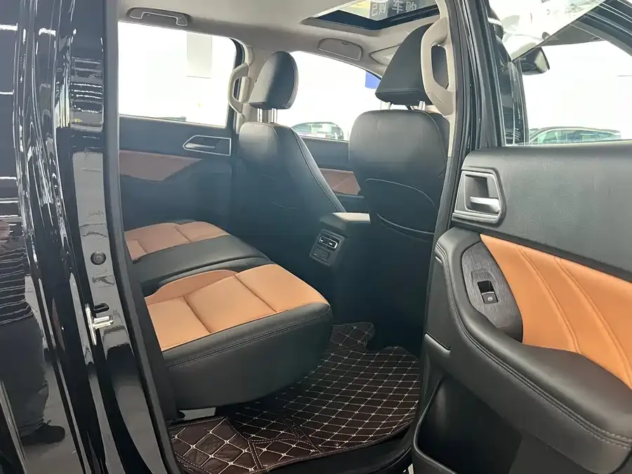 Great Wall gun 2023 2.0T Passenger Edition Automatic Diesel Four-wheel Drive Sports GW4D20M 2025 — миниатюра 4