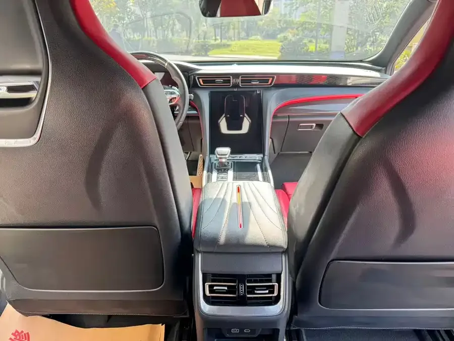 Hongqi H6 Hongqi H6 2024 2.0T Luxury Edition 2024 — миниатюра 2