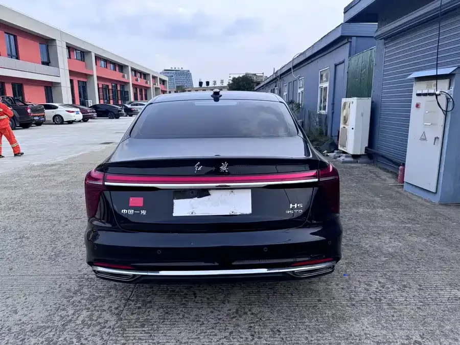 Hongqi H5 Hongqi H5 2023 1.5T DCT Zhilian Qiyun Edition 2024 — миниатюра 4