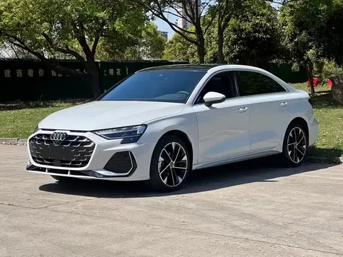 Audi A3 2025 купить в Москве