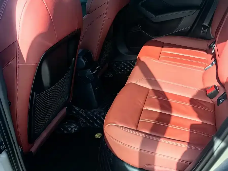 Audi A3 2023 Sportback 35 TFSI Luxury Sports Edition 2023 — миниатюра 5