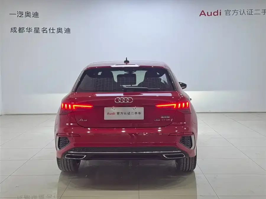 Audi A3 2024 Sportback 35 TFSI stylish and sporty 2024 — миниатюра 2