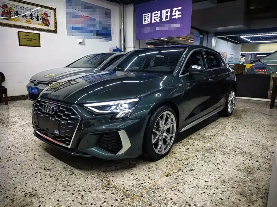 Audi A3 2022 Sportback 35 TFSI stylish and sporty 2022 — фото 1, купить с доставкой в Москву