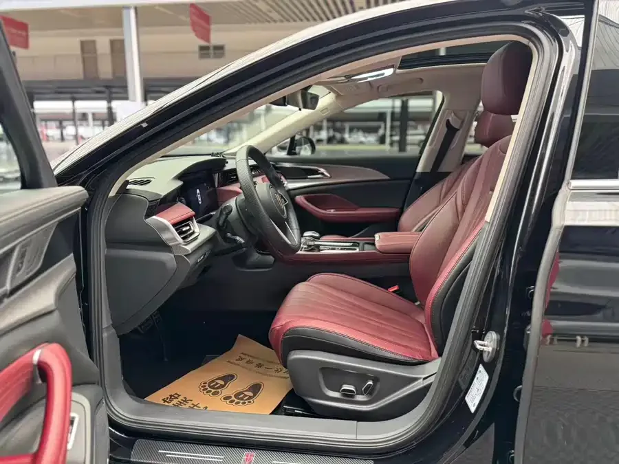 Hongqi H5 Hongqi H5 2024 1.5T DCT Zhilian Qiyun Edition 2024 — миниатюра 2