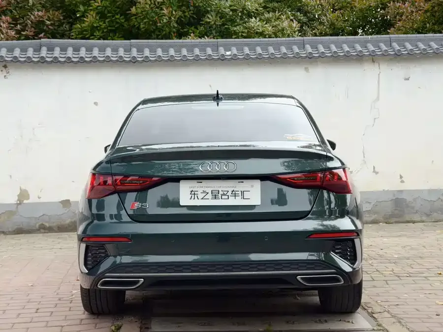 Audi A3 2022 A3L Limousine 35 TFSI aggressive and sporty 2022 — миниатюра 4