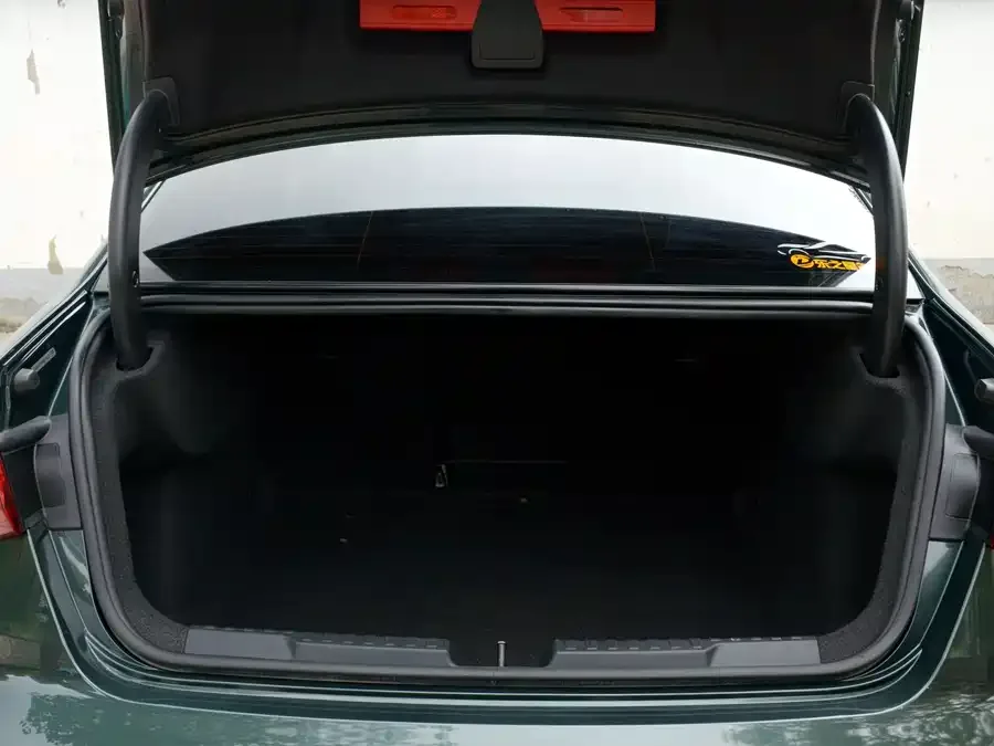Audi A3 2022 A3L Limousine 35 TFSI aggressive and sporty 2022 — миниатюра 5