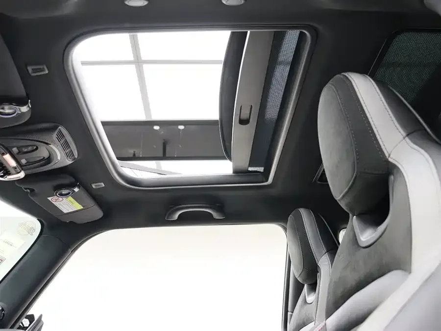 MINI JCW MINI JCW 2023 JOHN COOPER WORKS ULTIMATE 2023 — миниатюра 4