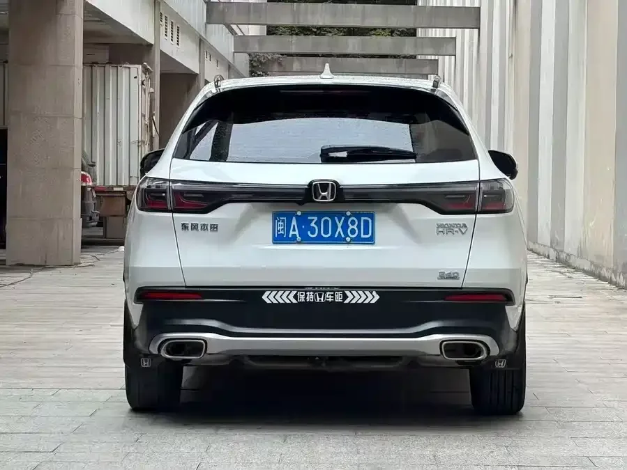 Honda HR-V 2023 240TURBO Trendy Edition 2023 — миниатюра 2