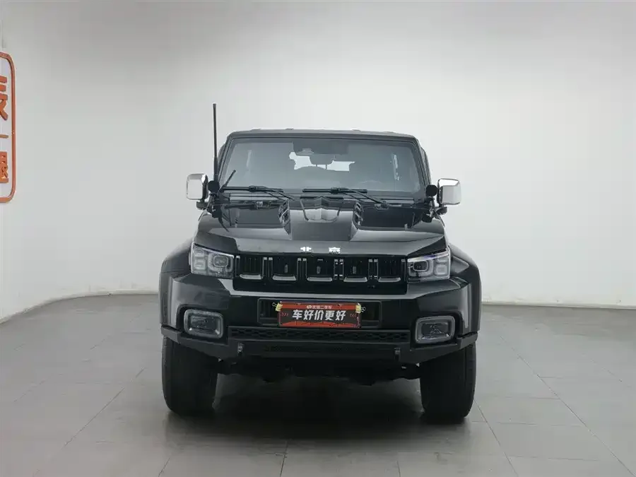 BAIC BJ40 Beijing Off-road BJ40 2023 2.0D Automatic 4WD Blade Hero Edition Knight Edition 2023 — миниатюра 3