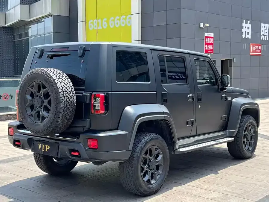 BAIC BJ40 Beijing Off-road BJ40 2023 2.0D Automatic 4WD Blade Hero Edition Knight Edition 2022 — миниатюра 4