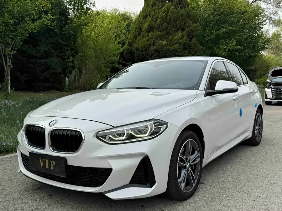 BMW 1 series BMW 1 Series 2023 120i M Sport 2022 — фото 1, купить с доставкой в Москву