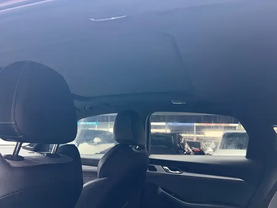 Geely Xingrui Xingrui 2023 2.0TD only available in green version 2023 — миниатюра 4