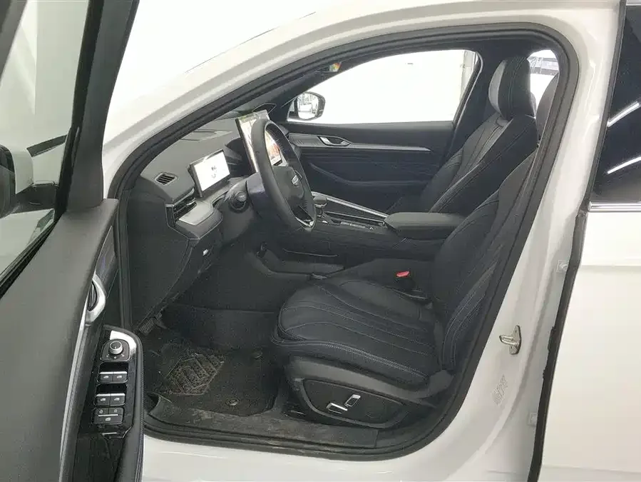 Geely Xingrui Xingrui 2025 Dongfangyao 1.5TD Fuyao Edition 2026 — миниатюра 3