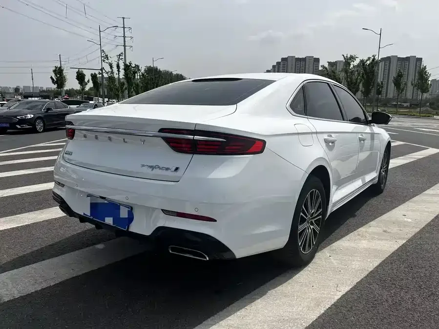 Geely Xingrui Xingrui 2026 Oriental Yao 1.5TD Fuyao Edition 2026 — миниатюра 3