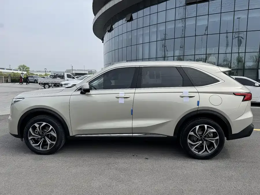Haval Xiaolong MAX Haval Xiaolong MAX 2023 1.5L Hi4 105 4WD Pilot Edition 2023 — миниатюра 2