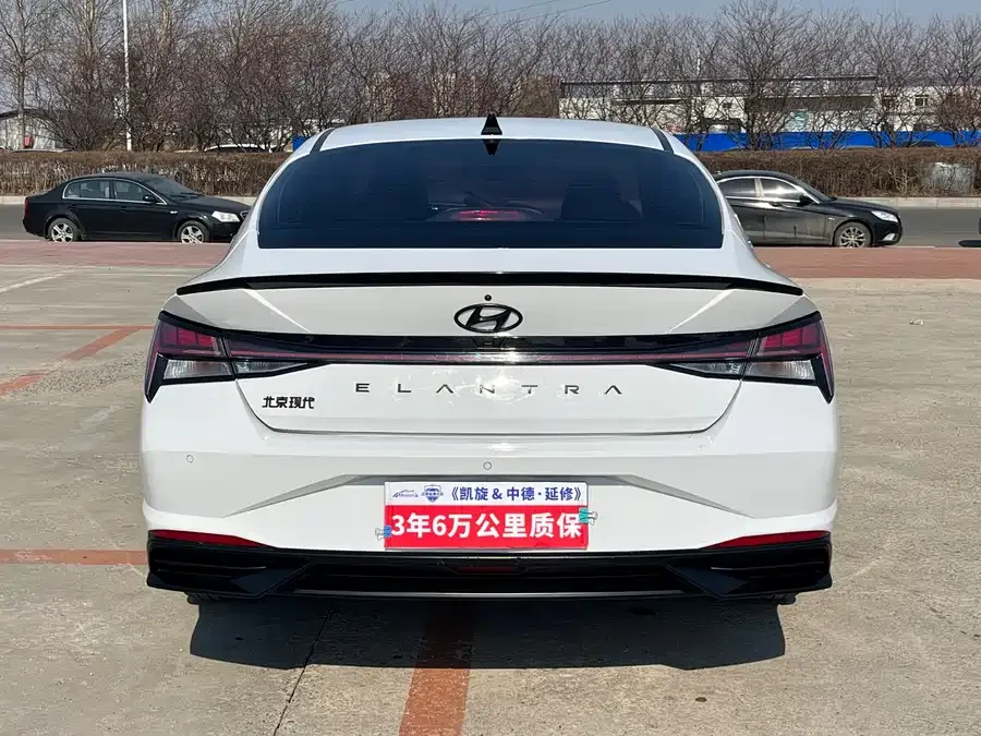 Hyundai Elantra Elantra 2022 1.5L CVT 20th Anniversary Edition 2022 — миниатюра 2