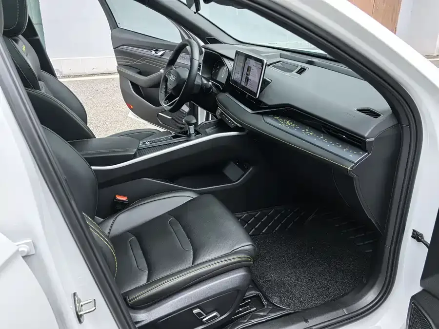 Geely Xingrui Xingrui 2023 1.5TD Kunlun Edition 2023 — миниатюра 4