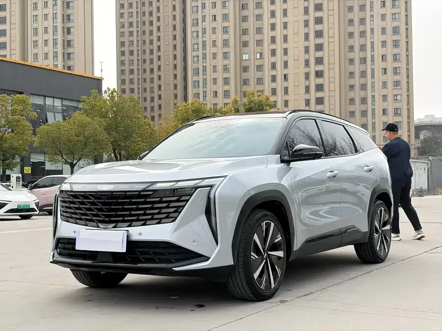 Geely Atlas L Boyue L 2023 1.5TD DCT Premium Edition 2023 — фото 1, купить с доставкой в Москву