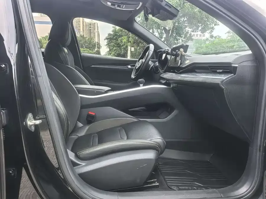 Geely Xingrui Xingrui 2023 2.0TD Space-Time Edition 2022 — миниатюра 3