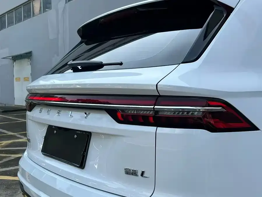 Geely Monjaro Xingyue L 2021 2.0TD DCT EVO 2WD Premium Edition 2022 — миниатюра 3