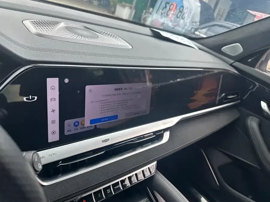 Geely Monjaro Xingyue L 2024 2.0TD High Power Automatic 2WD Skyline Edition 2024 — миниатюра 5