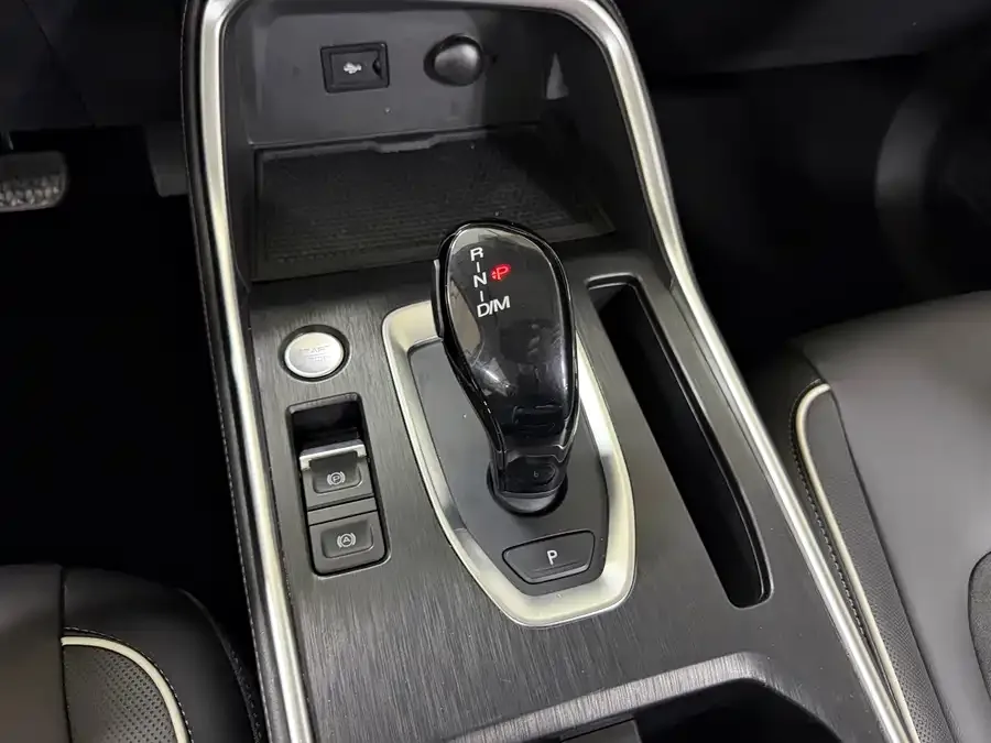 Haval H6 Haval H6 2023 National Fashion Edition 1.5T Automatic Urban Edition 2023 — миниатюра 4