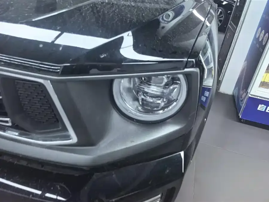 Haval Big Dog PLUS Haval Big Dog PLUS 2023 1.5T 2WD Trendy Wild Edition Plus 2023 — миниатюра 2