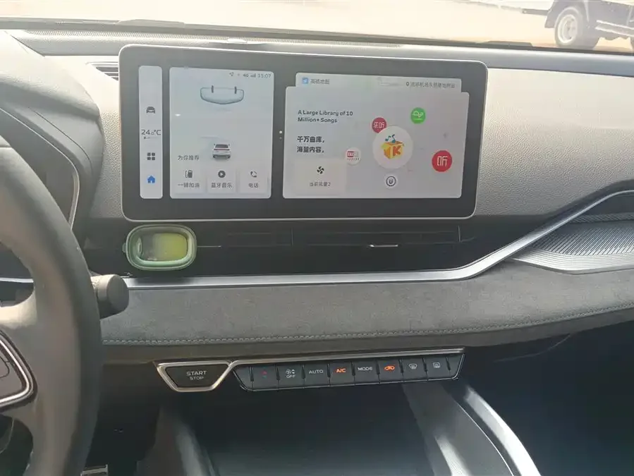 Geely Xingrui Xingrui 2023 2.0TD only available in green version 2023 — миниатюра 4