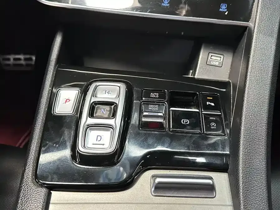 Hyundai Sonata 2022 Sonata 270TGDi DCT 20th Anniversary Edition 2022 — миниатюра 5