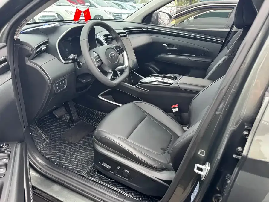 Hyundai Tucson L Tucson 2023 Tucson L 1.5T Automatic 2WD DLX Luxury Edition 2024 — миниатюра 3