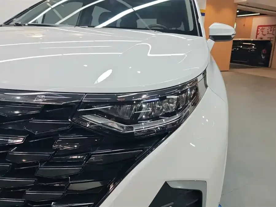 Hyundai Custo Kustu 2022 270TGDi Smart Love Flagship Edition TOP 2024 — миниатюра 2