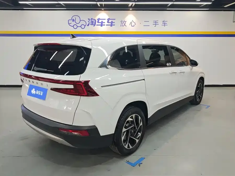 Hyundai Custo Kustu 2022 270TGDi Smart Love Flagship Edition TOP 2024 — миниатюра 3
