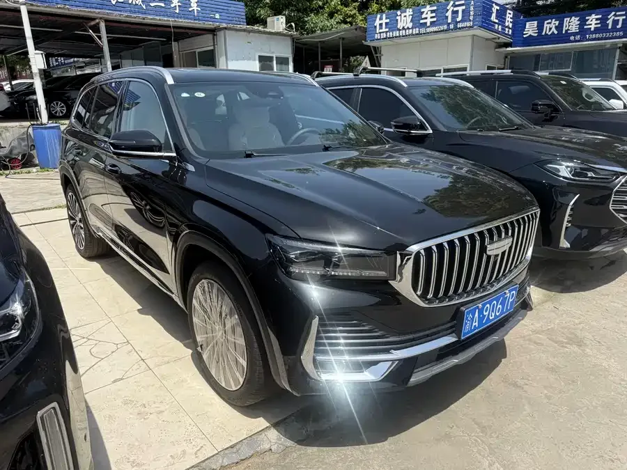 Geely Monjaro Xingyue L 2025 Dongfangyao 2.0TD Automatic Star-gazing Edition 2025 — миниатюра 3