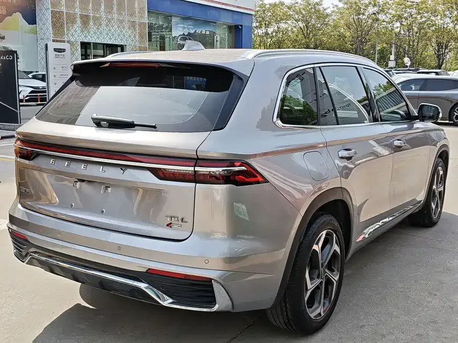 Geely Monjaro Xingyue L 2021 2.0TD High Power Automatic 4WD Premium Edition 2022 — миниатюра 3