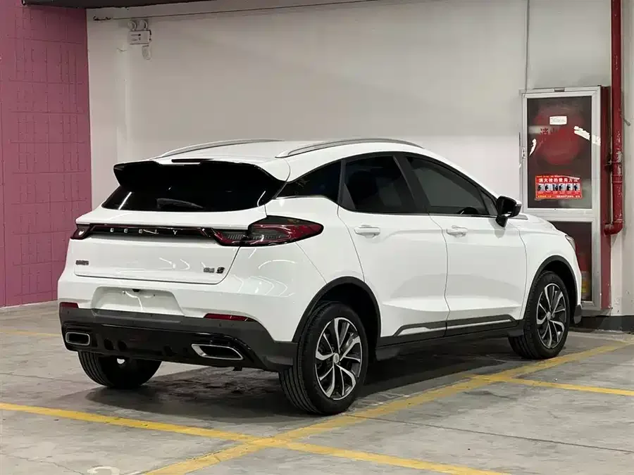Geely Emgrand S Emgrand S 2022 1.4T CVT Crossover Player Edition 2023 — миниатюра 2