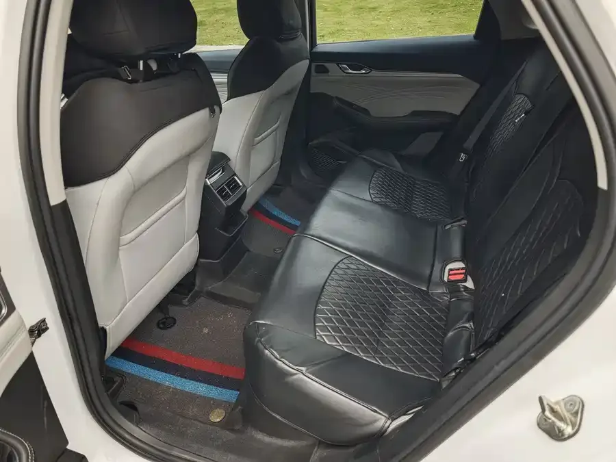 Geely Xingrui Xingrui 2023 2.0TD Luxury 2022 — миниатюра 3