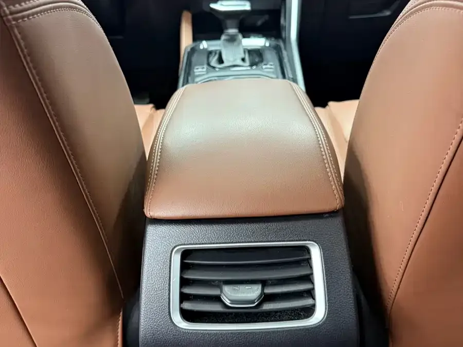 Geely Vision X6 Vision X6 2021 PRO 1.4T Automatic Premium Edition 2022 — миниатюра 5
